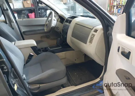 2008 Ford Escape Xls/Xls Manual from USA, damaged, VIN 1FMCU02Z48KB99921